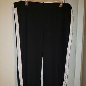 Plus size Active Capris